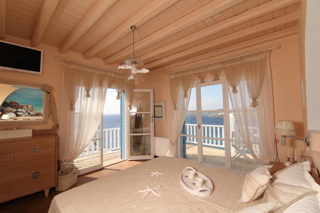 La Vie In Blue Villa Ornos  Room photo
